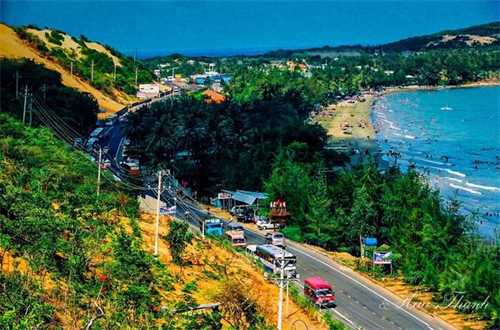 Du Lịch Phan Thiết Và Những Điểm Đến Không Thể Bỏ Qua cùng Khách sạn view hồ bơi tại Bình Thuận